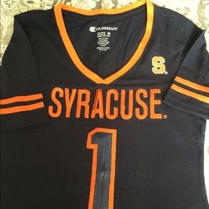 🌺 NWOT Syracuse T-shirt